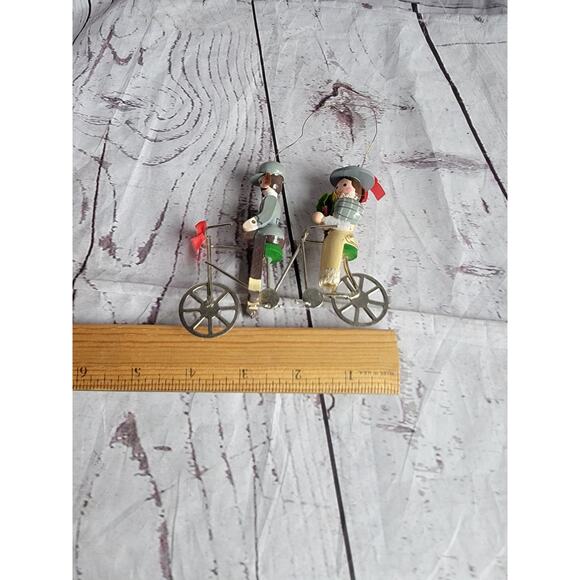 Vintage Kurt S Adler Wood Christmas Ornament 1983 Couple on Tandem Bicycle - Picture 9 of 9